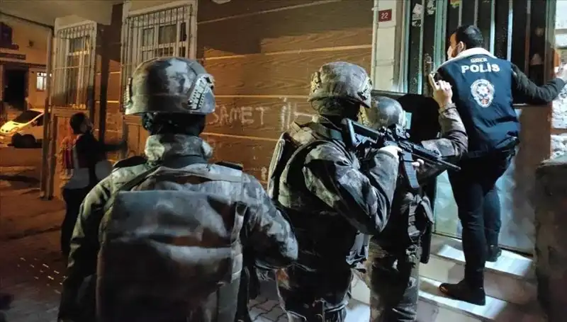 8 İlde Bahis ve Kara Para Operasyonu: 500 Milyon Lira Değerinde Mal Varlığı Ele Geçirildi!