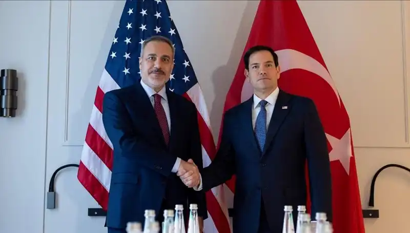 Dışişleri Bakanı Fidan, ABD'li Mevkidaşı Rubio ile Stratejik Görüşme Gerçekleştirdi