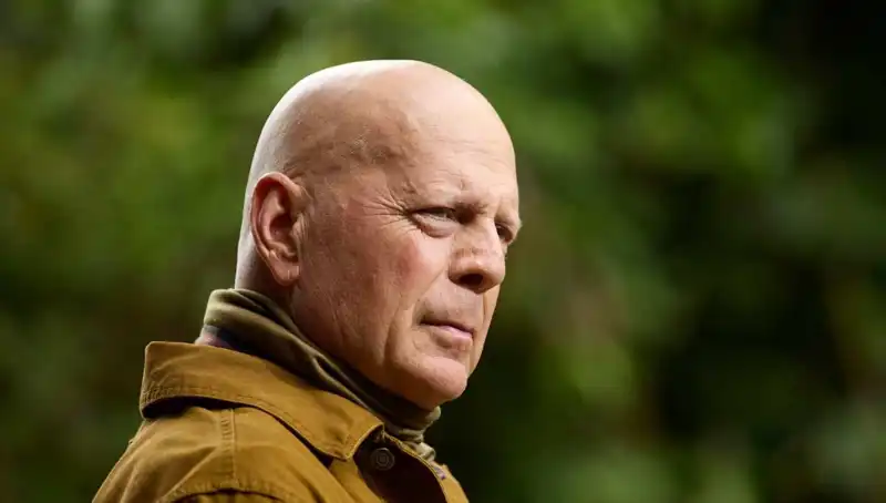 Bruce Willis’in Afazi Hastalığı: Belirtileri ve Yaşamı Üzerindeki Etkileri