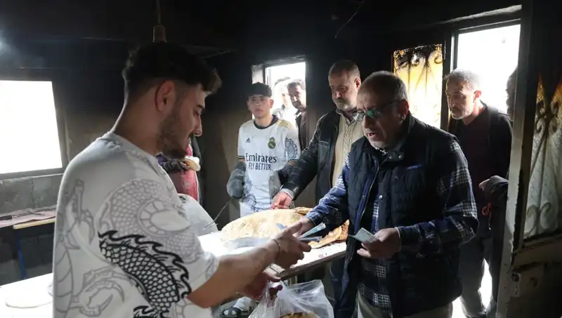 Ekmek İçin 7 Kilometre Yol Gelenlerin Hikayesi