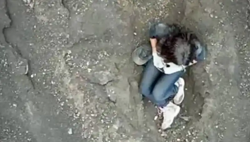 Yanardağın İçine Düşen Turistin Cesedi Dört Gün Sonra Bulundu