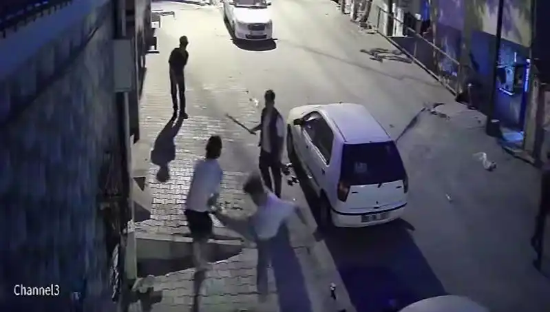 Başakşehir'de Taşlı Sopalı Kavga! Olayın Perde Arkasında Neler Var?