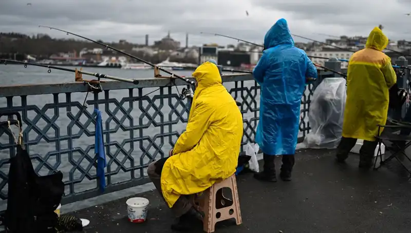Meteorolojiden Son Dakika Uyarısı: Poyraz Soğutacak, Sağanak Geldi!