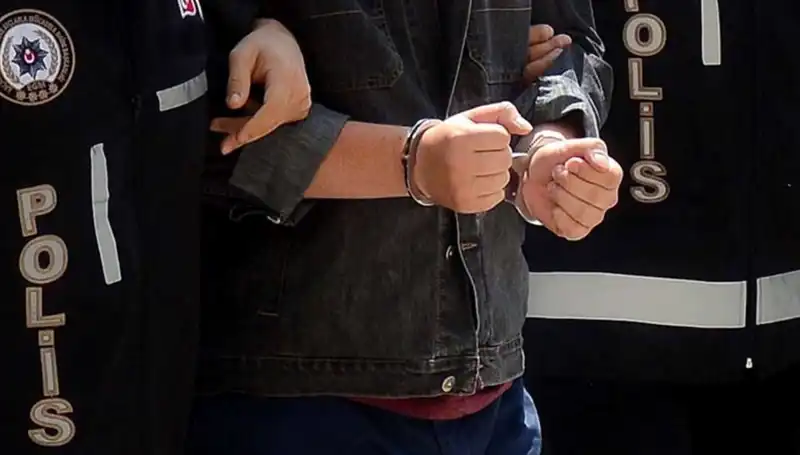 FETÖ'nün Dışişleri Bakanlığı İçindeki Laku Damgası: 8 Gözaltı Kararı