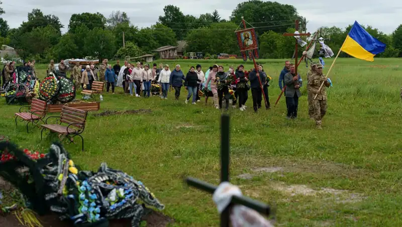 Ukrayna'da Görevi Başındayken Hayatını Kaybeden İngiliz Askerin Hikayesi