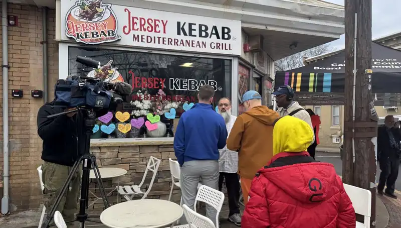 Türk Ailesi, Yeşil Kart Beklerken Trumpzede Oldu: Gözaltı Skandalı!