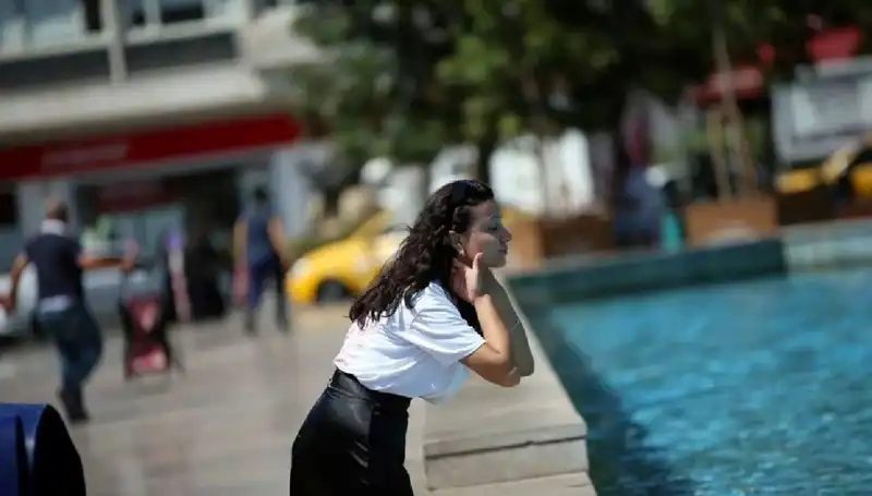 Cizre, Sıcak Hava Rekoru Kırdı: Termometreler 49.1 Dereceyi Gördü