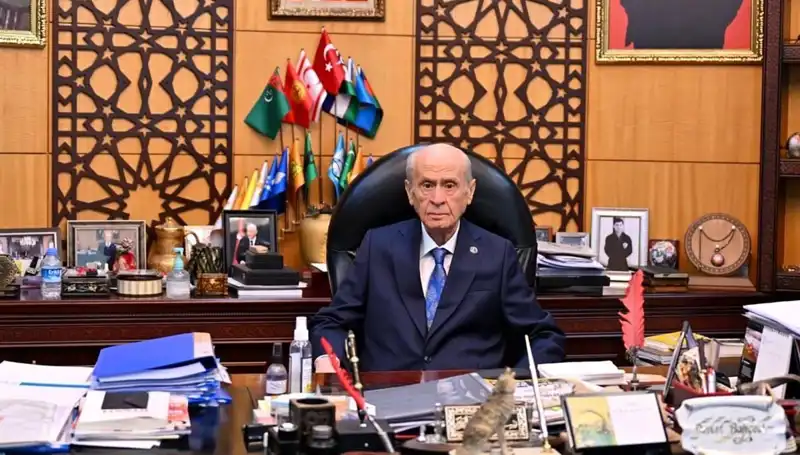 MHP Lideri Devlet Bahçeli’den Galatasaray’a Şampiyonluk Tebriği