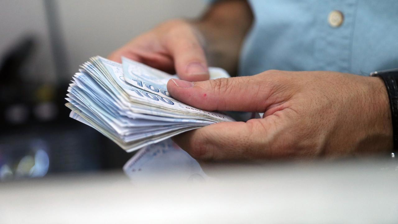 Emekli Aylığı 14 Bin 469 TL'ye Yükseltildi