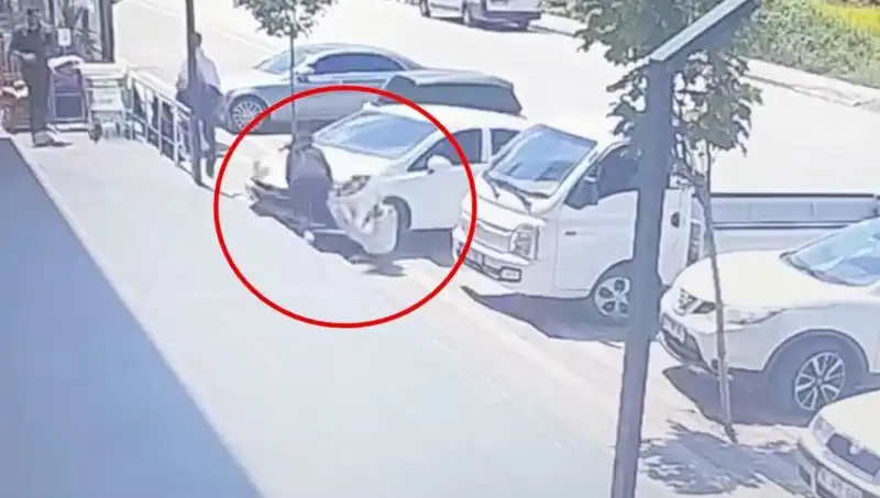 Yalova'da Lise Öğrencisi Araç Altında Kalarak Hayatını Kaybetti!