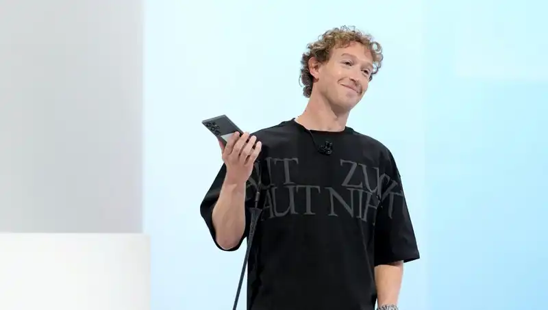 Zuckerberg'in Gizli Yapay Zeka Projesi: 100 Milyon Dolarlık Beyin Avı Ortaya Çıktı!