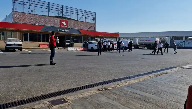 İki Ailenin Kavgası: Akaryakıt İstasyonunda Omuz Atma Olayı