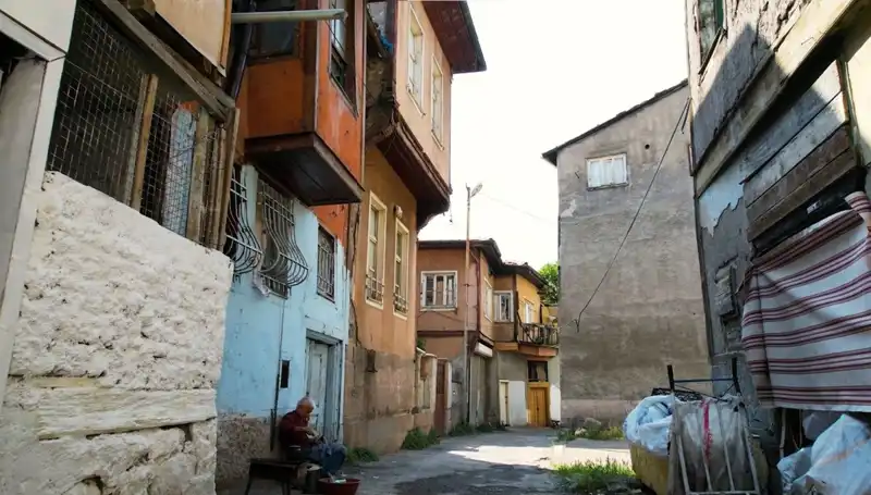 Ankara'nın Yahudi Mahallesi: Geçmişin İhtişamı ve Günümüzdeki İzleri